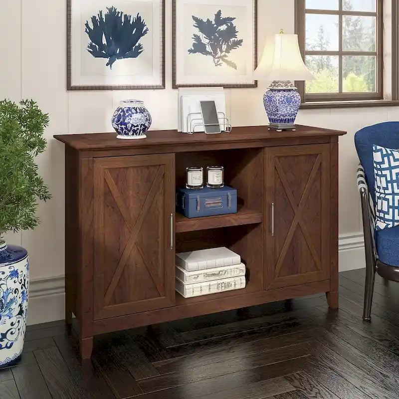 Meuble d'appoint avec portes par