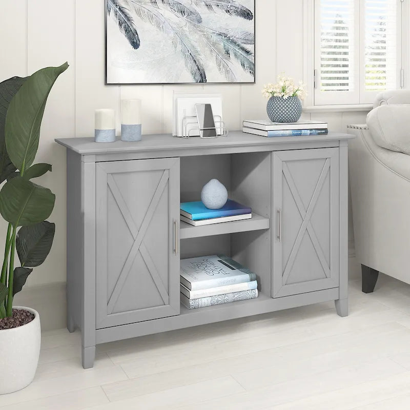 Meuble d'appoint avec portes par